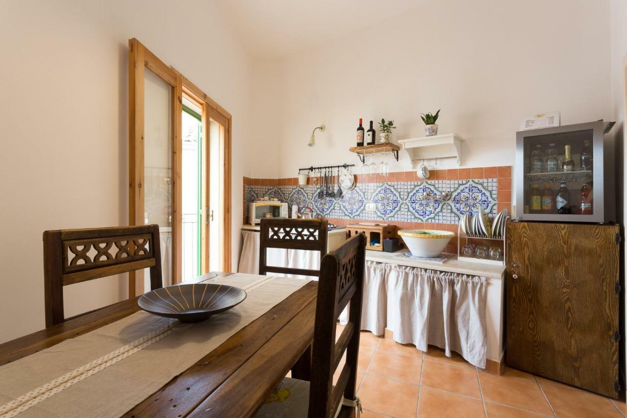 Hotel Pura Vida Iblea à Raguse Extérieur photo